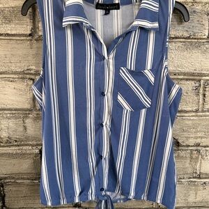 Sleeveless Striped Shirt Size: L